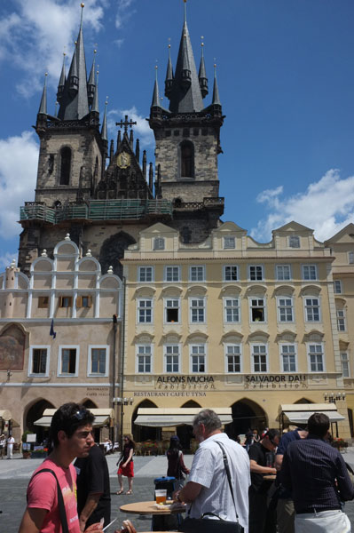 Lurk Through Prague 2011: castles